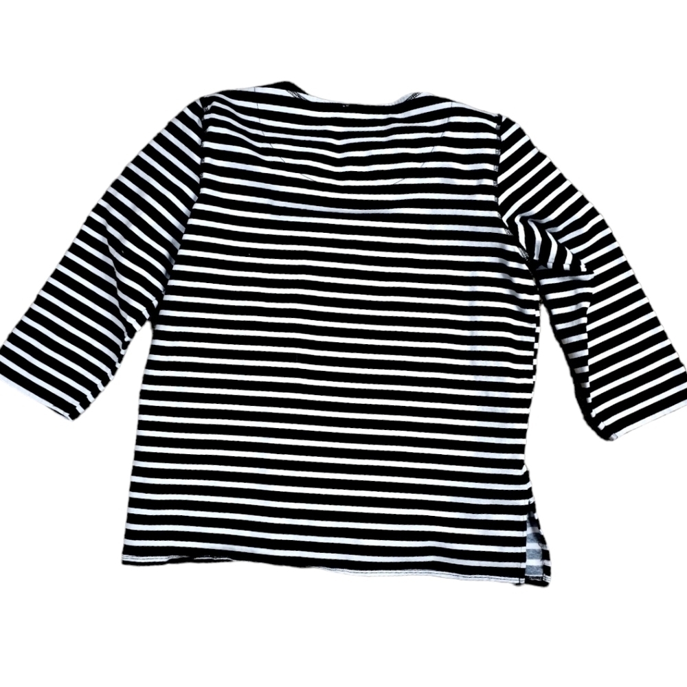 Alfred Dunner B/W Striped Christmas Wreath Tee - Picture 5 of 7